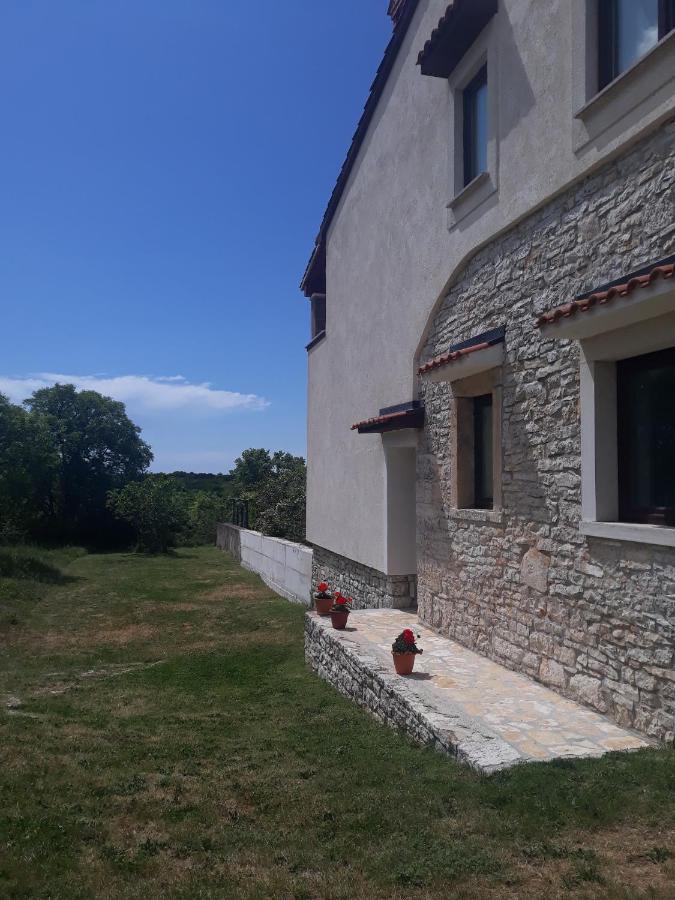 Apartman Sole Bale Exterior photo