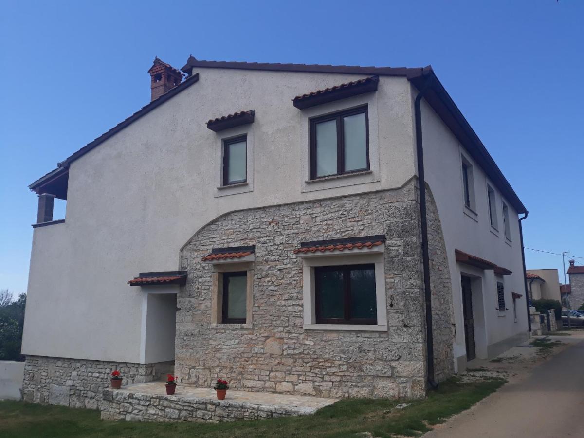 Apartman Sole Bale Exterior photo